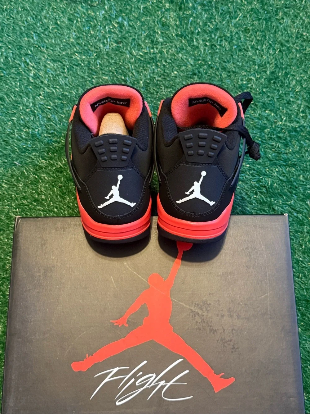 Air Jordan 4 Retro Red Thunder
